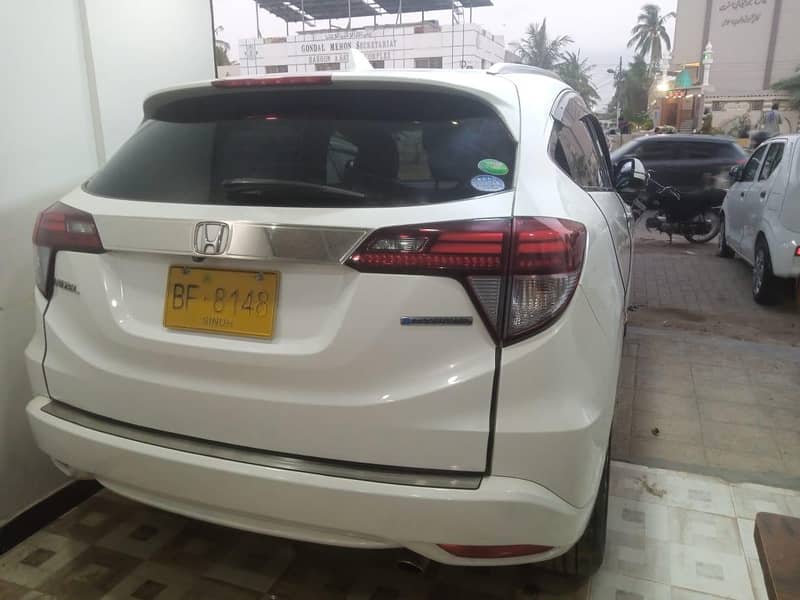 Honda Vezel 2015 3