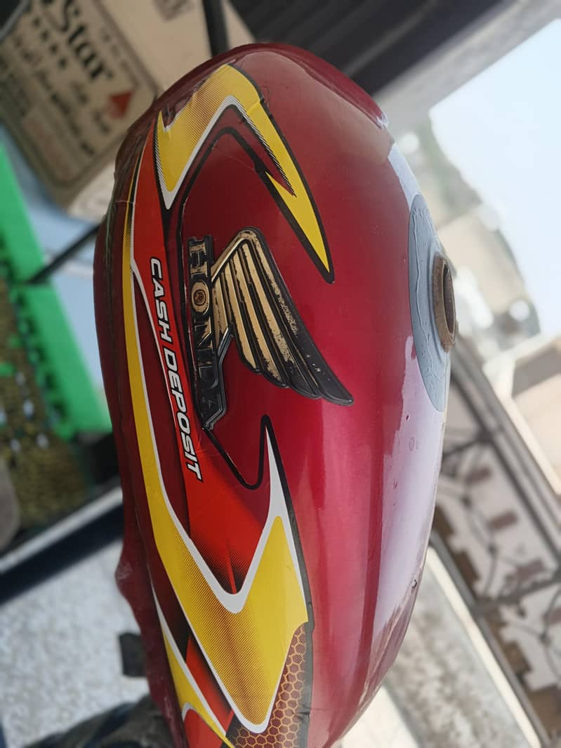 fuel tank 4