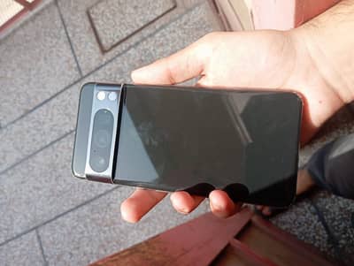 Google Pixel 8 Pro