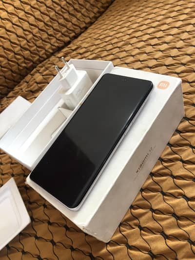 Xiaomi 12 8+8/256 Full Box Edge Phone