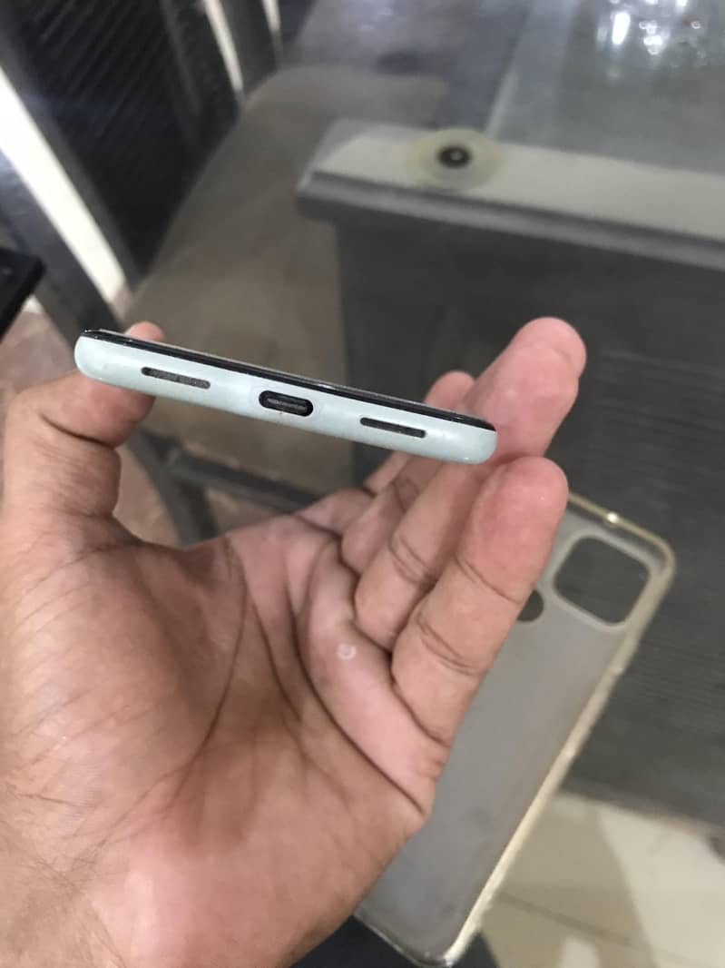 Google Pixel 5 3