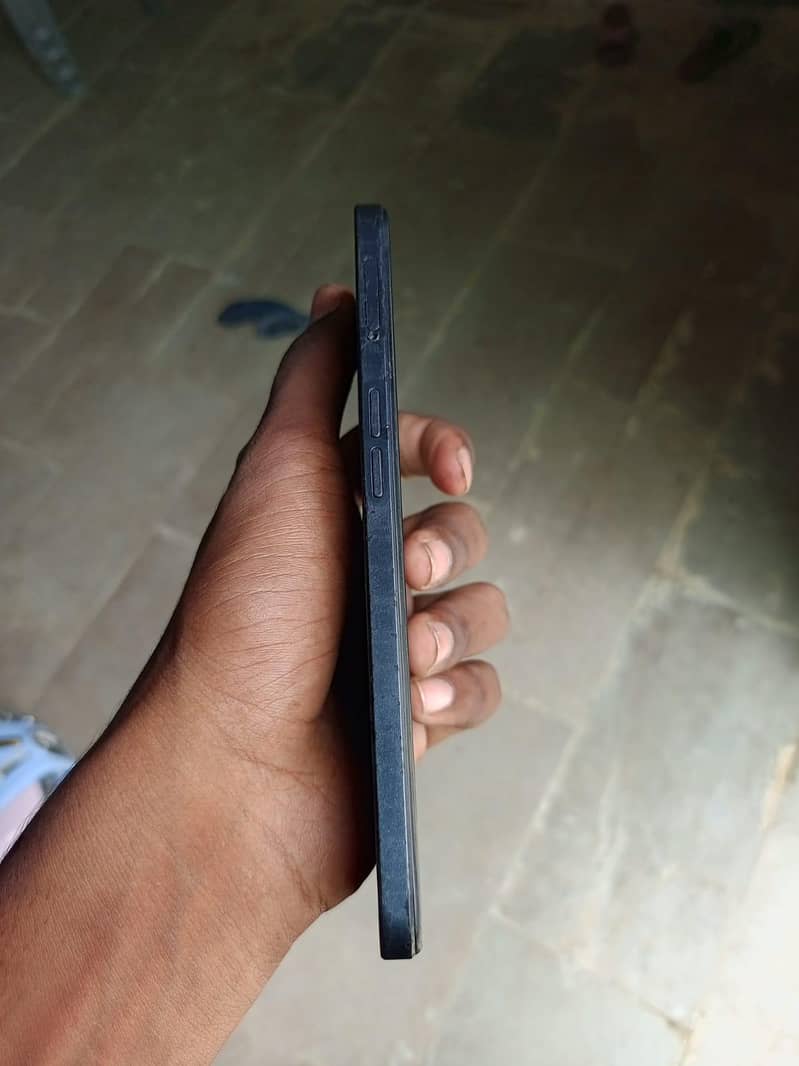 OPPO A57 5