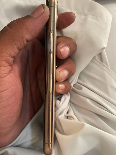 Apple iPhone 11 Pro