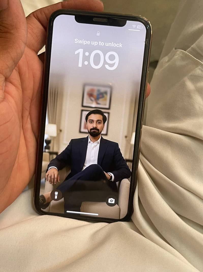 Apple iPhone 11 Pro 3
