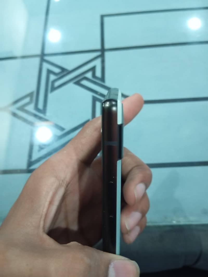 Google Pixel 6a 3