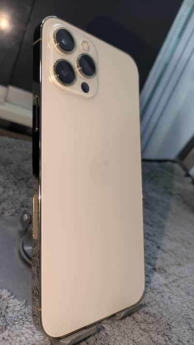 iphone 12 pro max 256 94 health