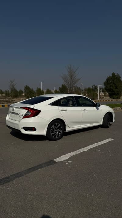 Honda civic ug full option