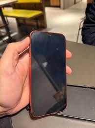 Apple iPhone 12