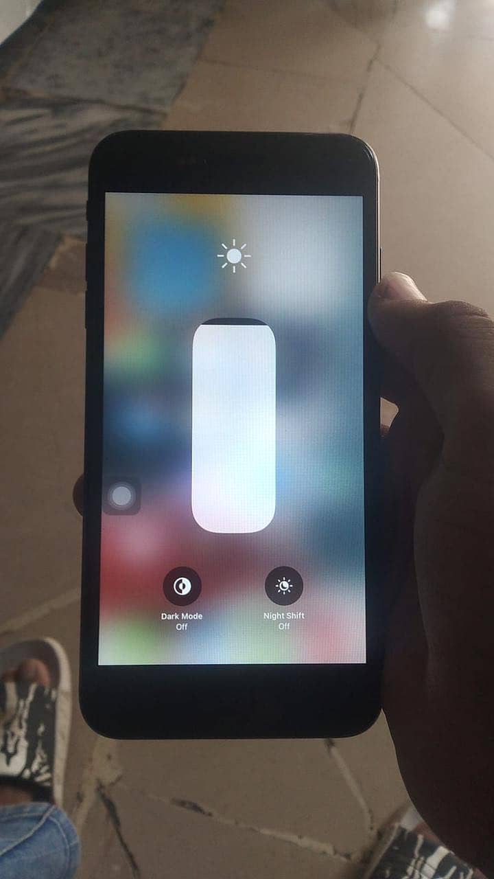 Apple iPhone 7 Plus 2