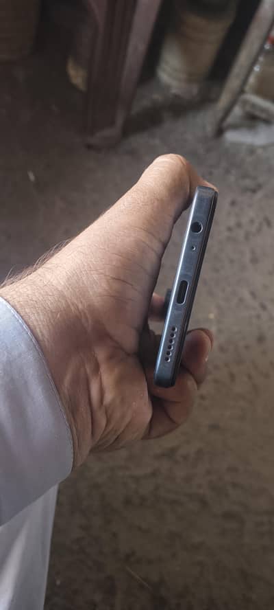 itel Power70 4/128