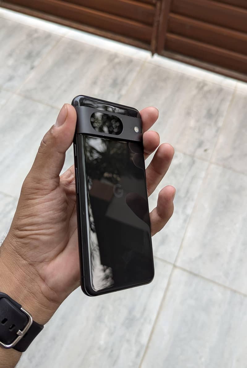 Google Pixel 8 1