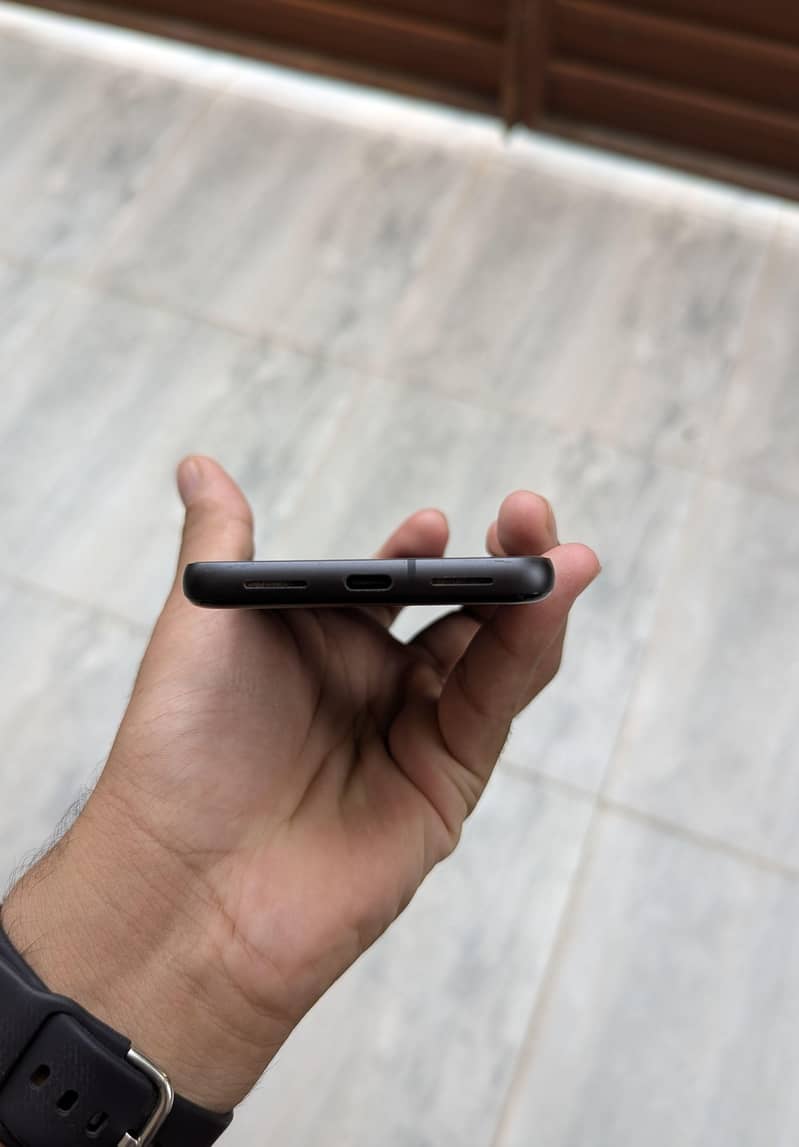 Google Pixel 8 3