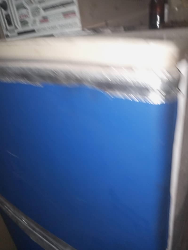 Refrigerator 7
