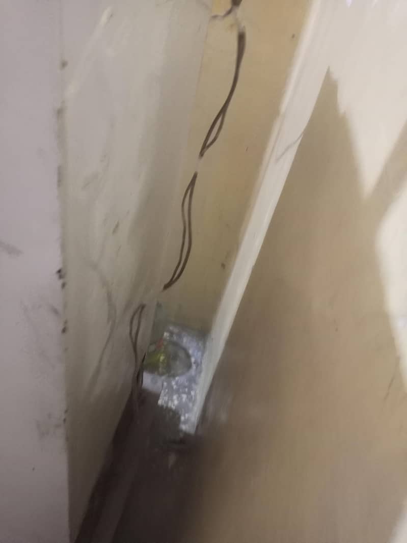 Refrigerator 9