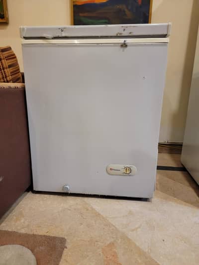 Dawlance Deep Freezer For Sale - Good Working Conditions