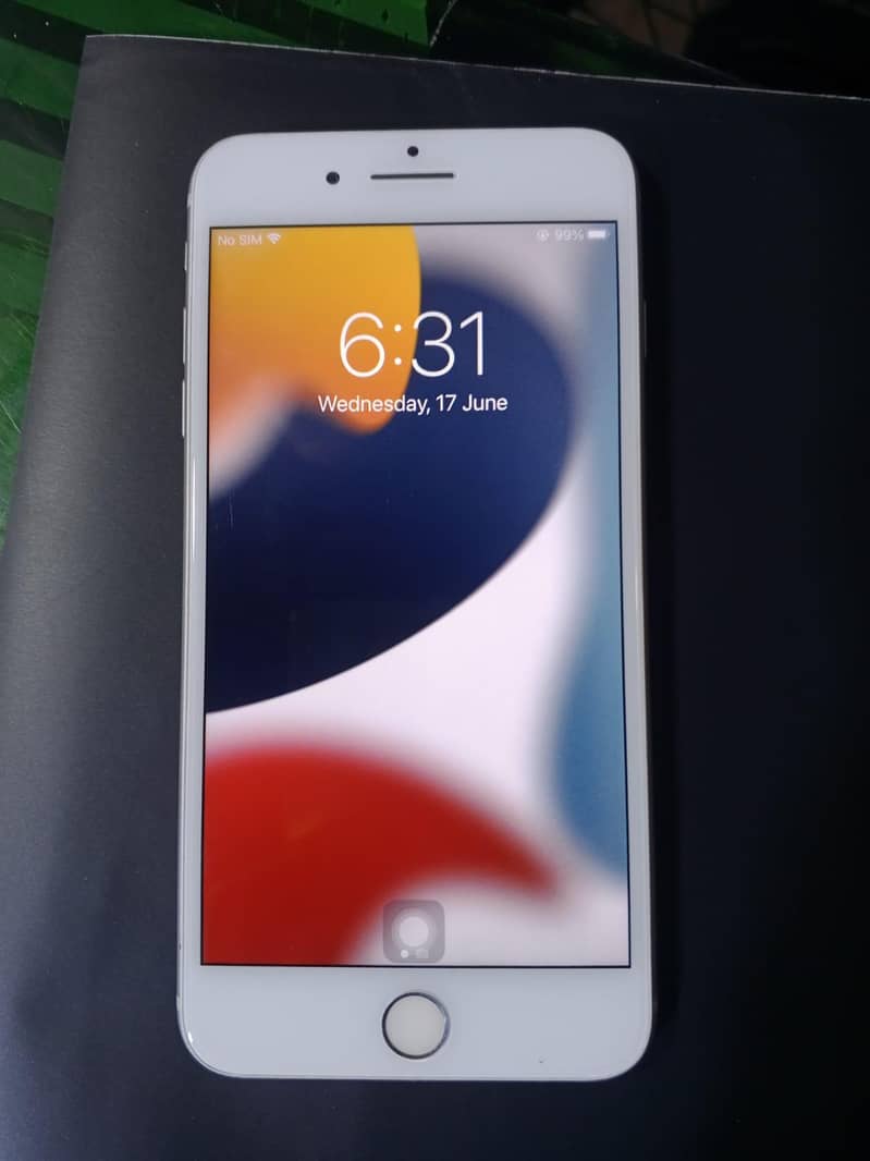 Apple iPhone 7 plus 3