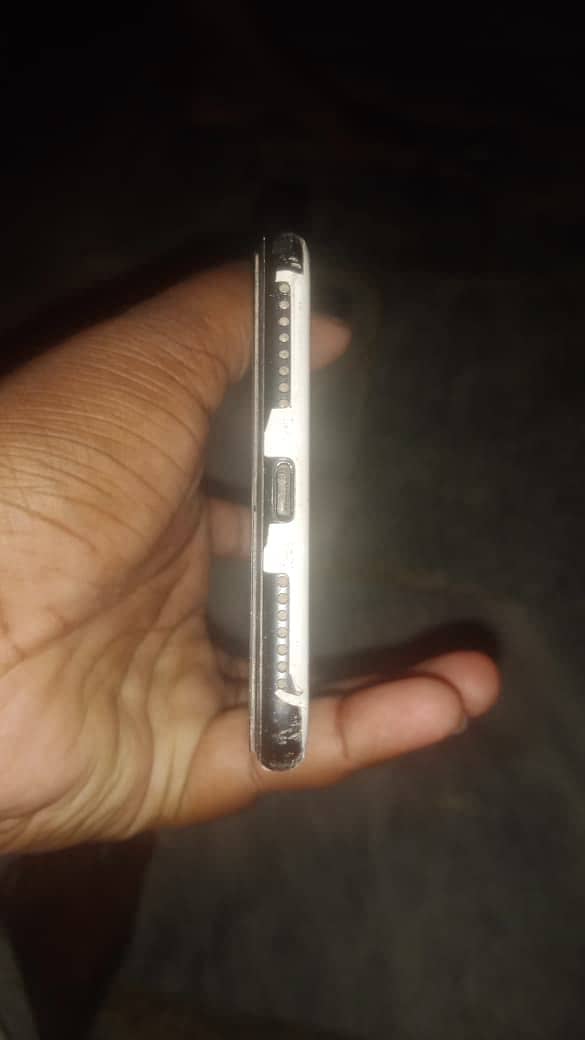 Apple iPhone 7 Plus 3