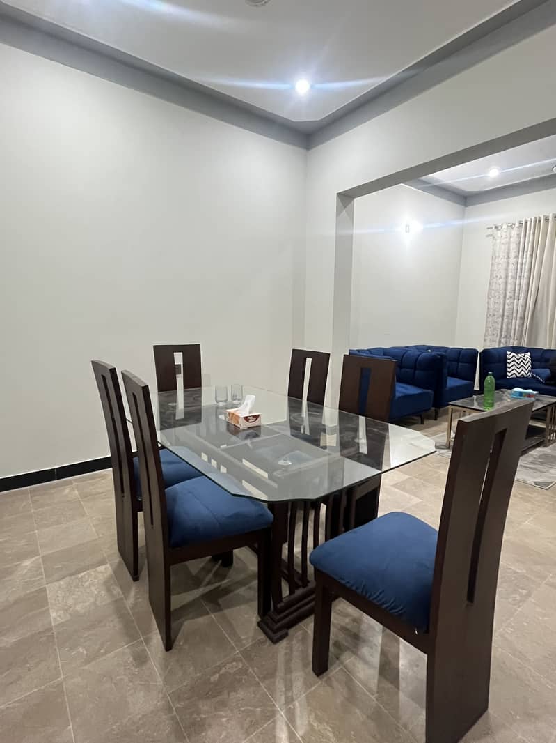 Dining Table 6 seater 3
