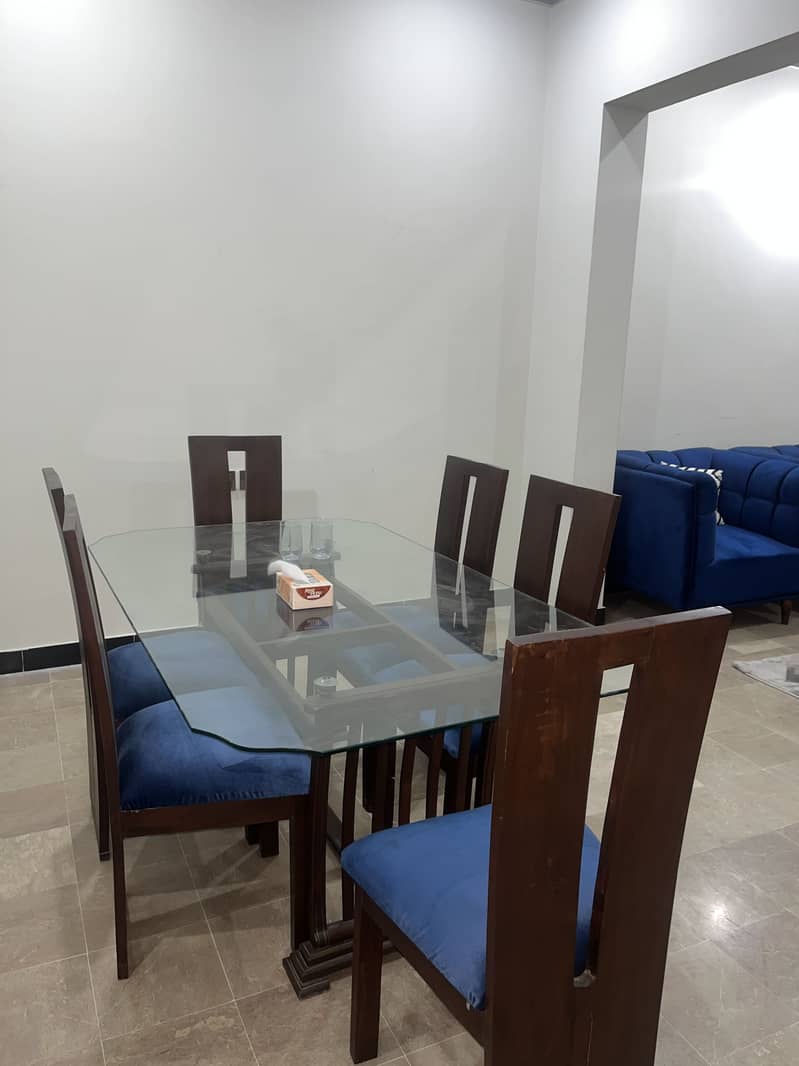 Dining Table 6 seater 4