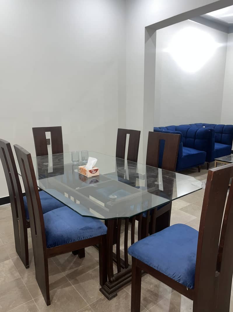 Dining Table 6 seater 5