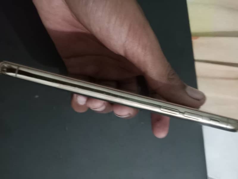 Apple iPhone XS 2