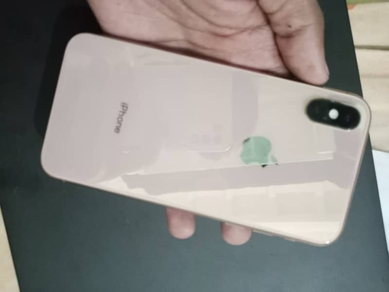 Apple iPhone XS 3