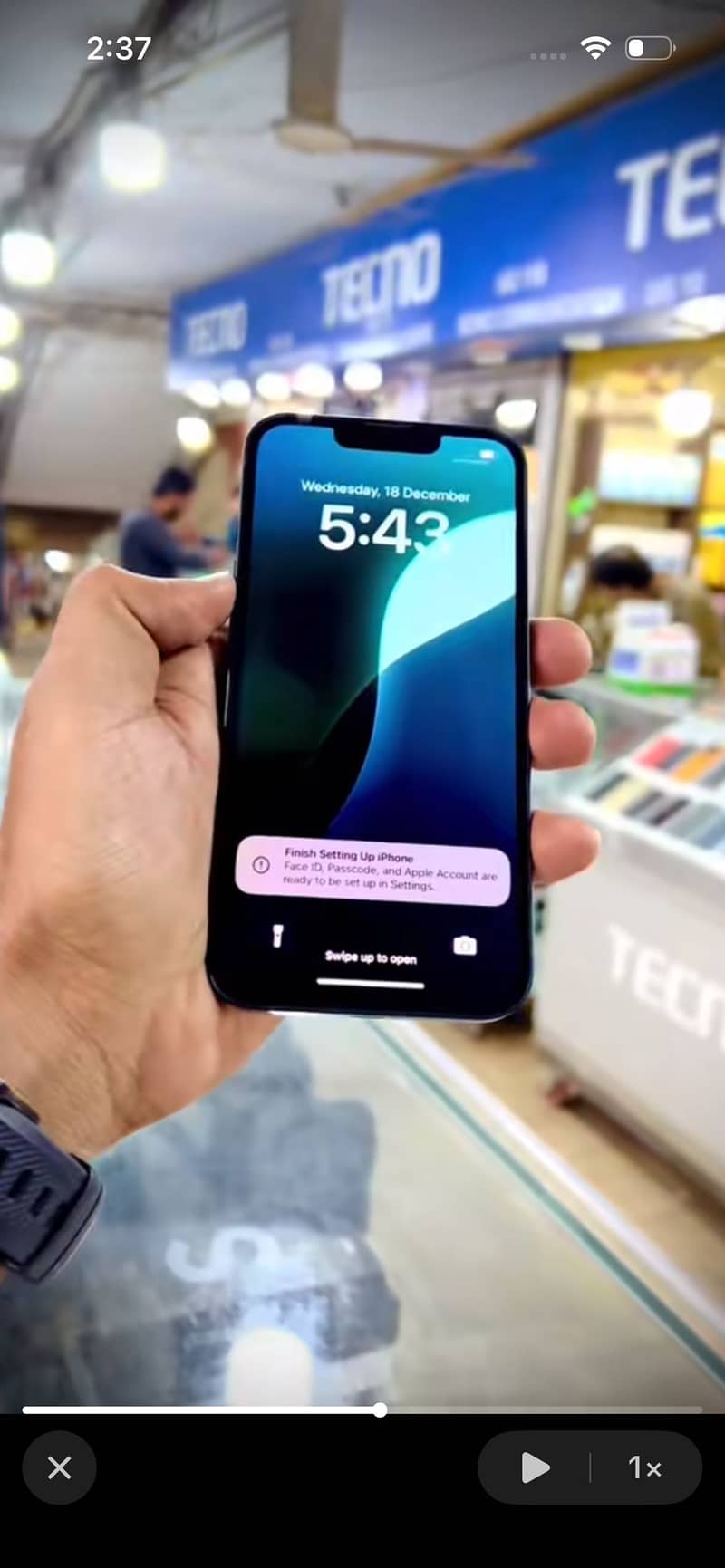 Apple iPhone 13 1