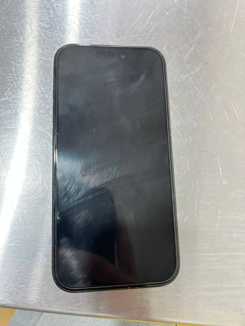 Apple iPhone 15 2