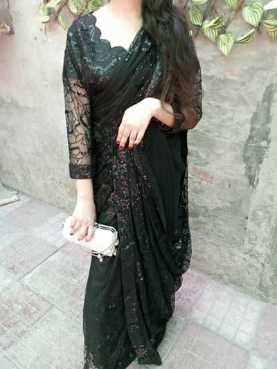 Black saree just one time use Free size 03091046358