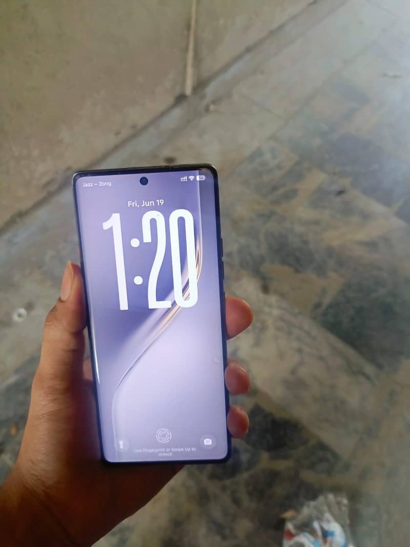 Tecno CAMON 40 Pro 2