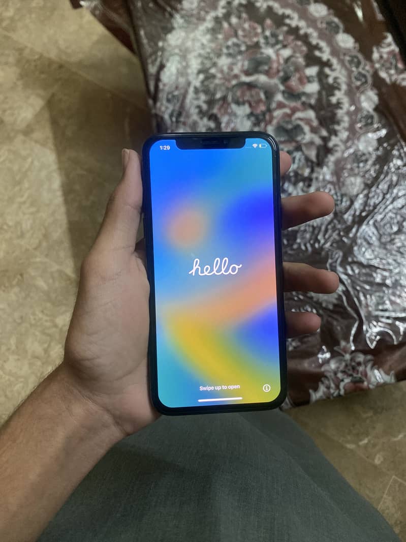 Apple iPhone X 1