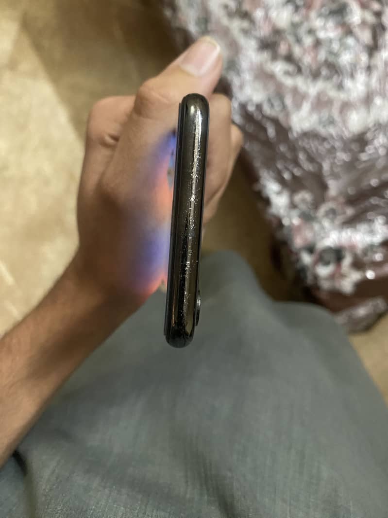Apple iPhone X 2