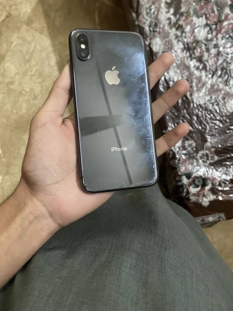 Apple iPhone X 5