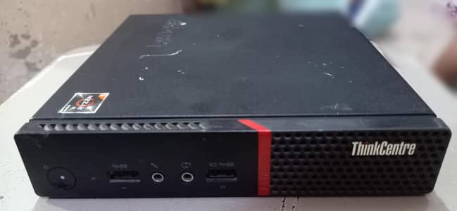Lenovo ThinkCentre Tiny PC Ryzen 5 2400GE 16GB RAM 256GB SSD Vega Grap