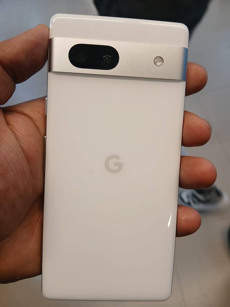 Google Pixel 7a 1