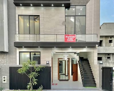 Reserve A Centrally Located House Of 5 Marla In Faisal Margalla City