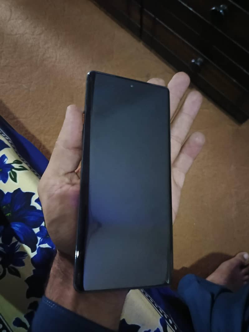 Tecno CAMON 40 Pro 3