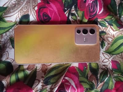 Vivo V23 5g. 12+8/256