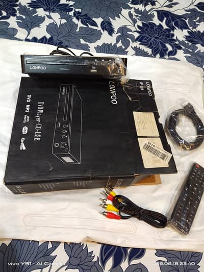 Yai DVD + MP3 player hai USB port b ha