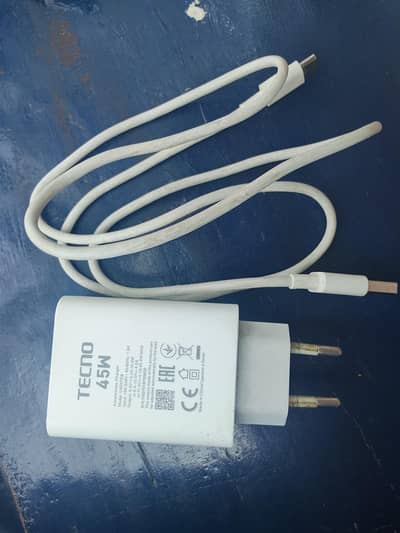 Tecno spark  40 original charger