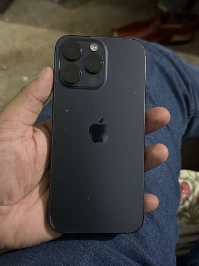Apple iPhone 15 Pro Max