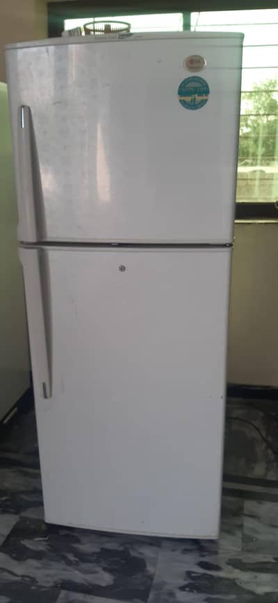 LG Refrigerator for Sale – Good Condition | LG Fridge