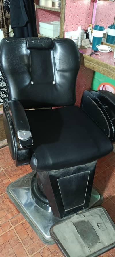 salon chair