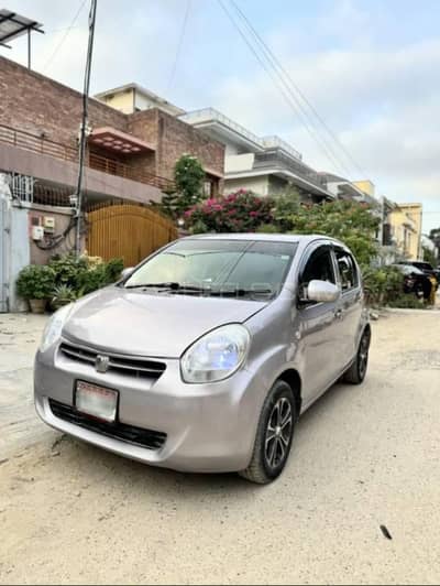 Toyota Passo 2011