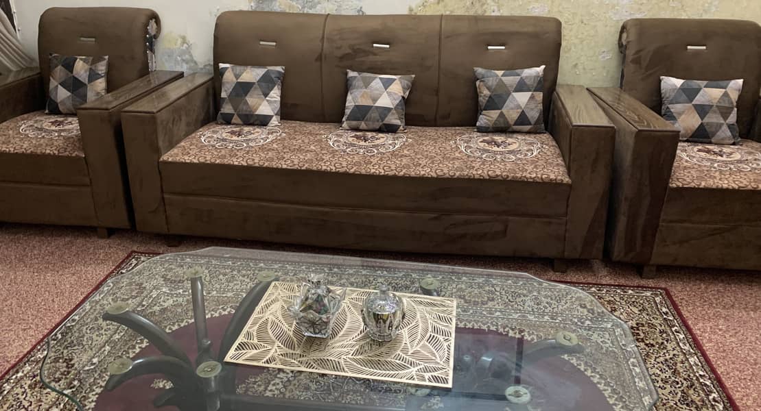 5 seater sofa 0