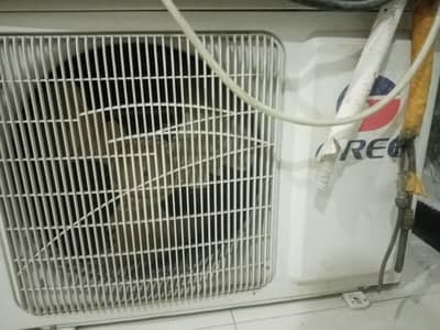 Gree 1.5 ton geniun split AC used Army Offr House