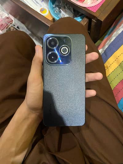 Infinix Hot 40i 8/265gb