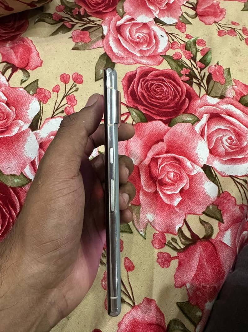 Google pixel 7 pro 3