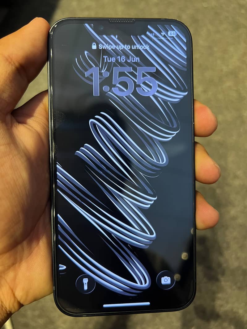 Apple iPhone 13 0