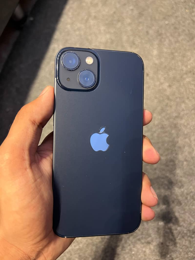 Apple iPhone 13 1